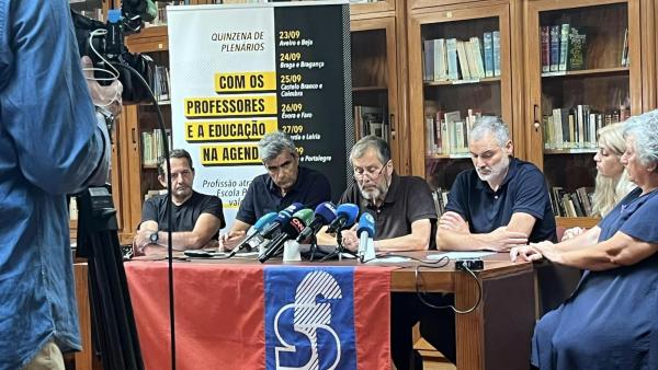Conferência de imprensa da Fenprof