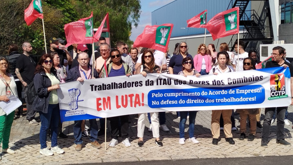 Trabalhadores dos bares da CP