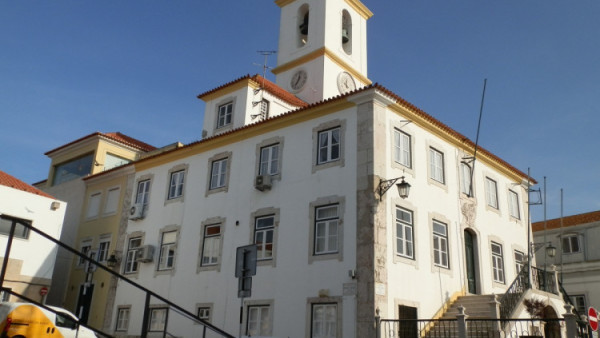 CM Almada