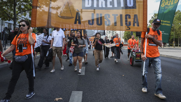 Marcha pelos direitos de todos os animais em Lisboa.