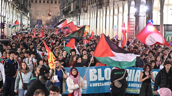 Manifestação de solidariedade com a Flotilha esta quarta-feira em Turim.