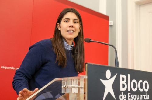 Mariana Mortágua na conferência de imprensa desta segunda-feira.
