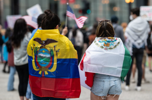 Imigrantes em manifestação contra as deportações nos EUA